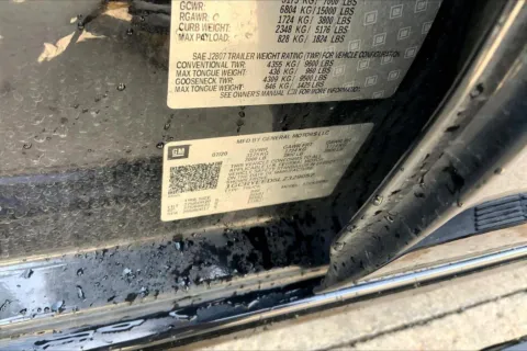 More photos of 2020 Chevrolet Silverado 1500 RST at Cable Dahmer of Topeka, KS