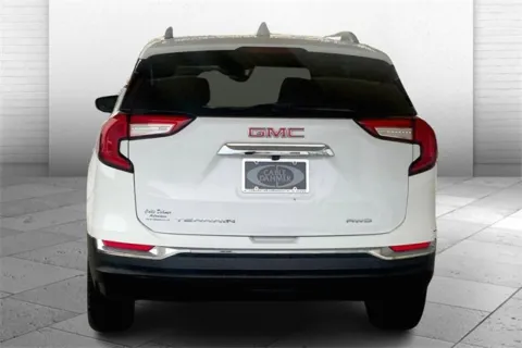 Another view of 2023 GMC Terrain SLT for sale in Topeka, KS at Cable Dahmer of Topeka