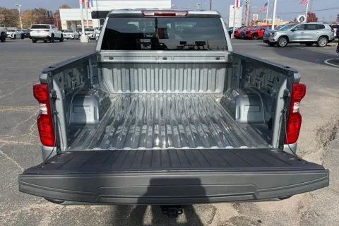 More photos of 2026 Chevrolet Silverado 1500 Custom at Cable Dahmer of Topeka, KS
