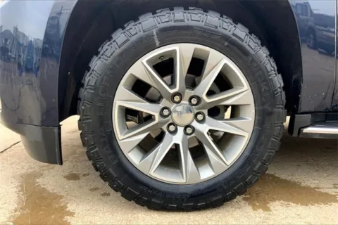 Photos of 2017 GMC Yukon SLT for sale in Topeka, KS at Cable Dahmer of Topeka