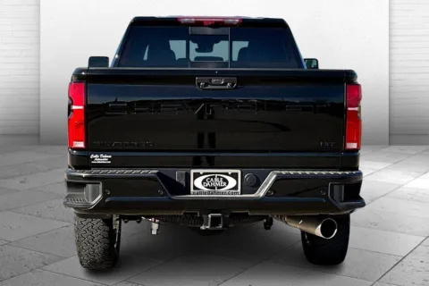 More photos of 2026 Chevrolet Silverado 2500 HD LTZ at Cable Dahmer of Topeka, KS