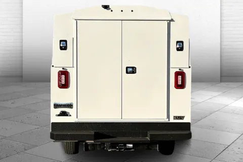 More photos of 2025 Chevrolet Express Cutaway 3500 1WT at Cable Dahmer of Topeka, KS