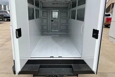 More photos of 2025 Chevrolet Express Cutaway 3500 1WT at Cable Dahmer of Topeka, KS