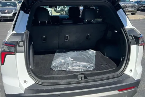 More photos of 2026 Chevrolet Equinox LT at Cable Dahmer of Topeka, KS