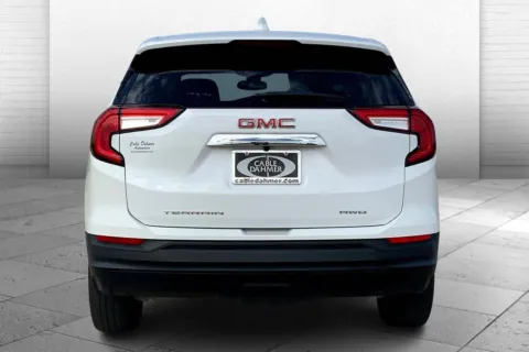 Another view of 2024 GMC Terrain SLE for sale in Topeka, KS at Cable Dahmer of Topeka