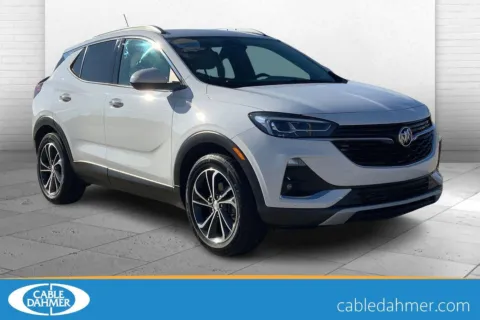 White 2021 Buick Encore GX Essence for sale in Topeka, KS