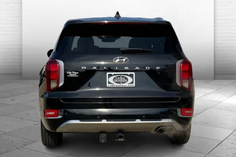 Another view of 2022 Hyundai Palisade Calligraphy for sale in Topeka, KS at Cable Dahmer of Topeka