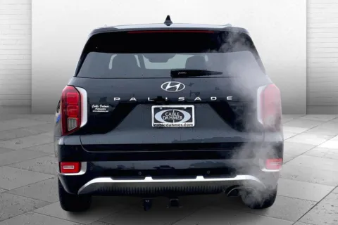 Another view of 2022 Hyundai Palisade Calligraphy for sale in Topeka, KS at Cable Dahmer of Topeka
