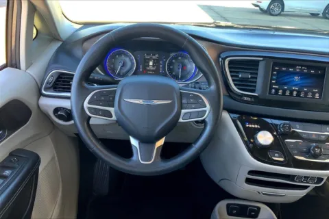 More photos of 2021 Chrysler Voyager LXI at Cable Dahmer of Topeka, KS