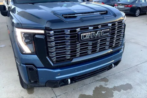 Another view of 2025 GMC Sierra 2500 HD Denali Ultimate for sale in Topeka, KS at Cable Dahmer of Topeka