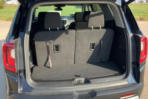 More photos of 2022 GMC Acadia SLE at Cable Dahmer of Topeka, KS