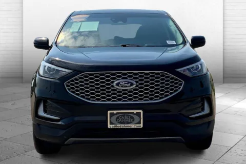 Photos of 2024 Ford Edge SEL for sale in Topeka, KS at Cable Dahmer of Topeka