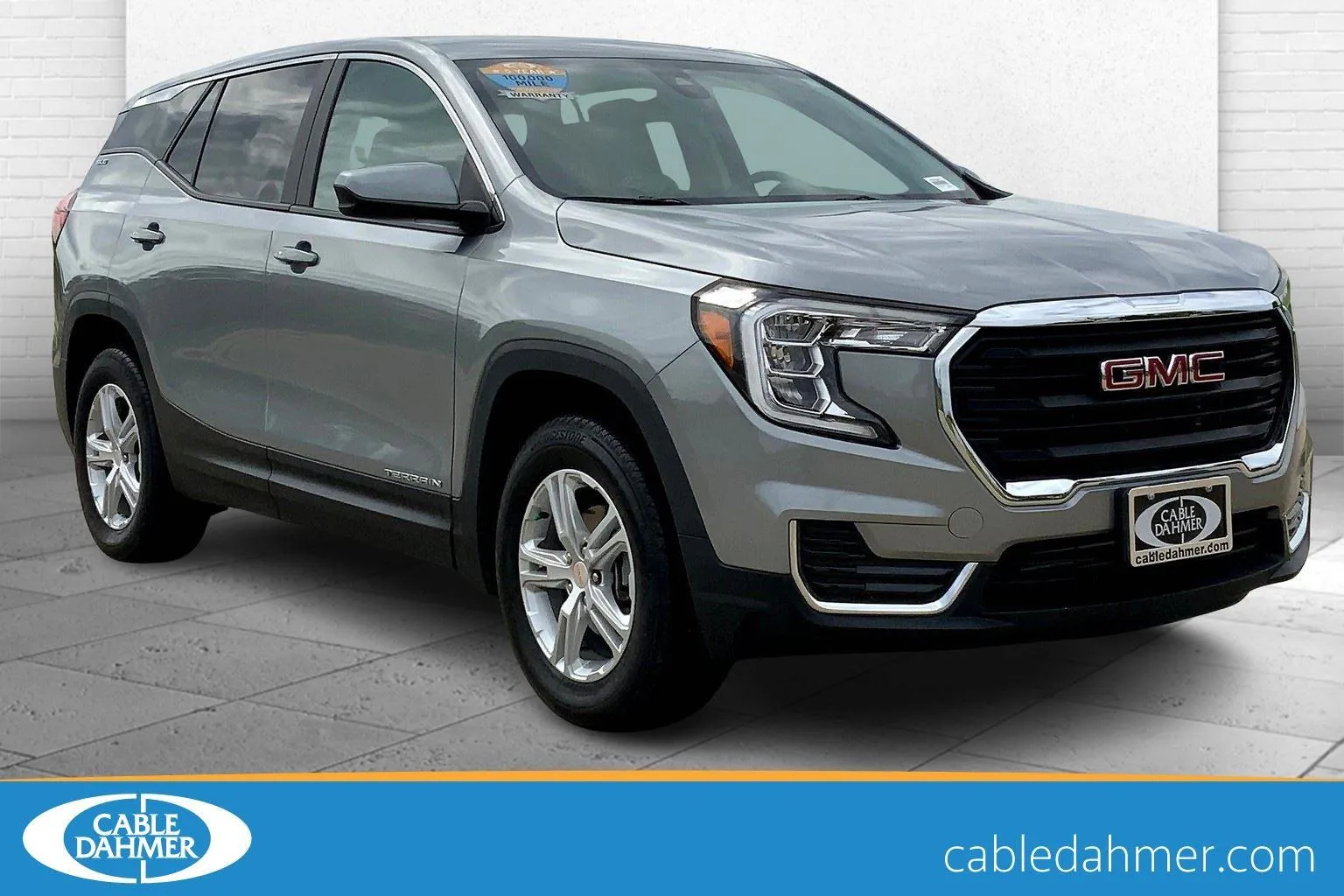 Gray 2024 GMC Terrain SLE for sale in Topeka, KS