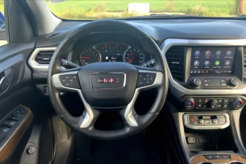 More photos of 2023 GMC Acadia SLE at Cable Dahmer of Topeka, KS