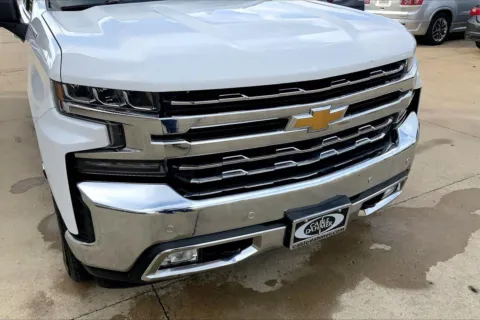Another view of 2020 Chevrolet Silverado 1500 LTZ for sale in Topeka, KS at Cable Dahmer of Topeka