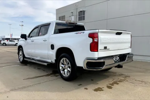More photos of 2020 Chevrolet Silverado 1500 LTZ at Cable Dahmer of Topeka, KS