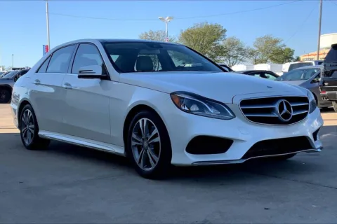 White 2015 Mercedes-Benz E-Class E 350 Luxury for sale in Topeka, KS