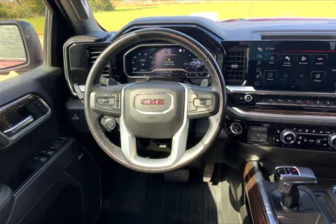 More photos of 2022 GMC Sierra 1500 Elevation at Cable Dahmer of Topeka, KS