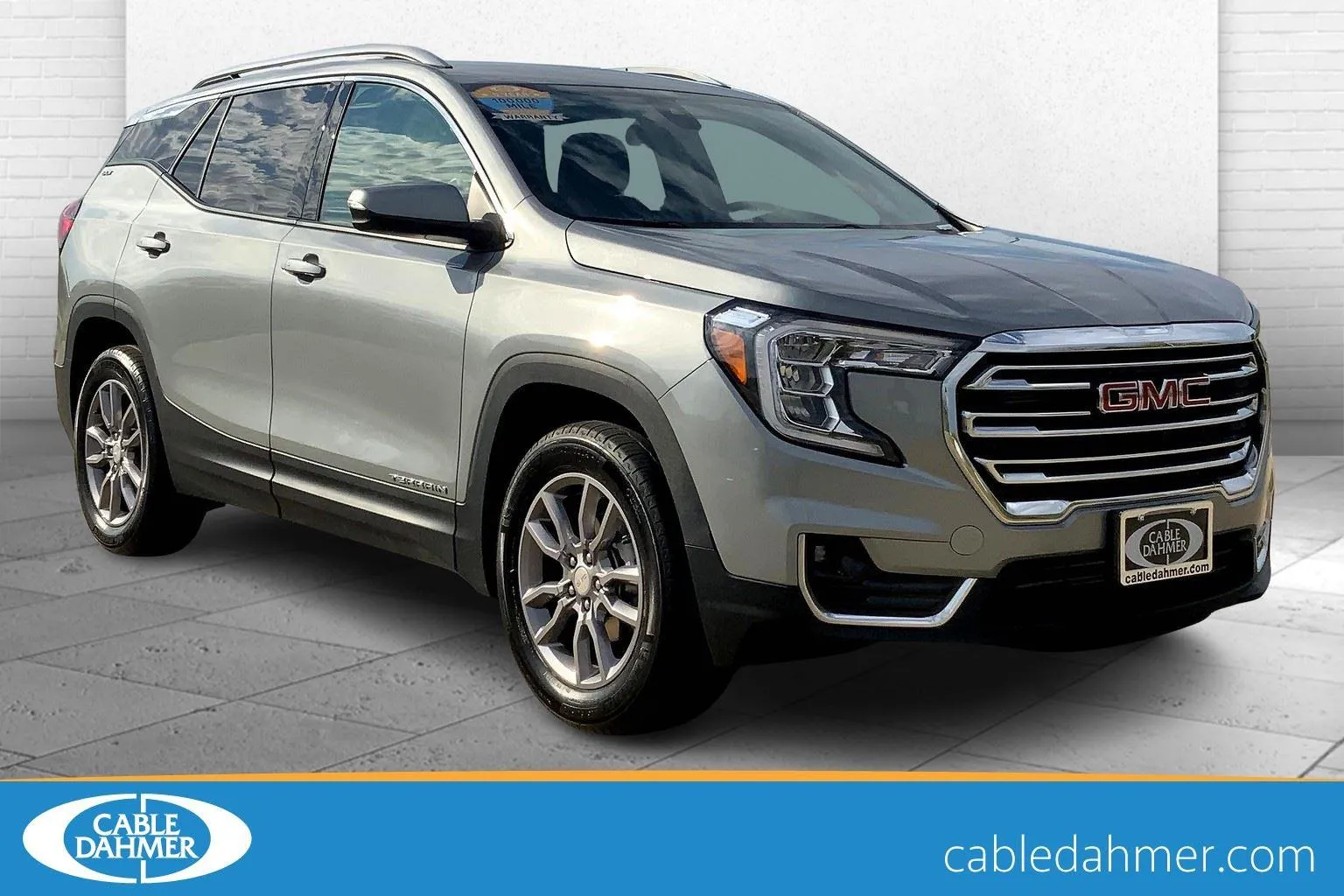 Used 2024 GMC Terrain SLT with VIN 3GKALVEGXRL293392 for sale in Kansas City