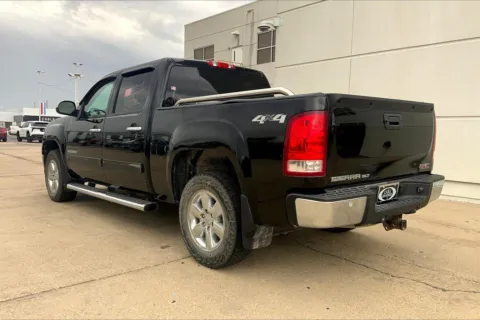 More photos of 2012 GMC Sierra 1500 SLT at Cable Dahmer of Topeka, KS