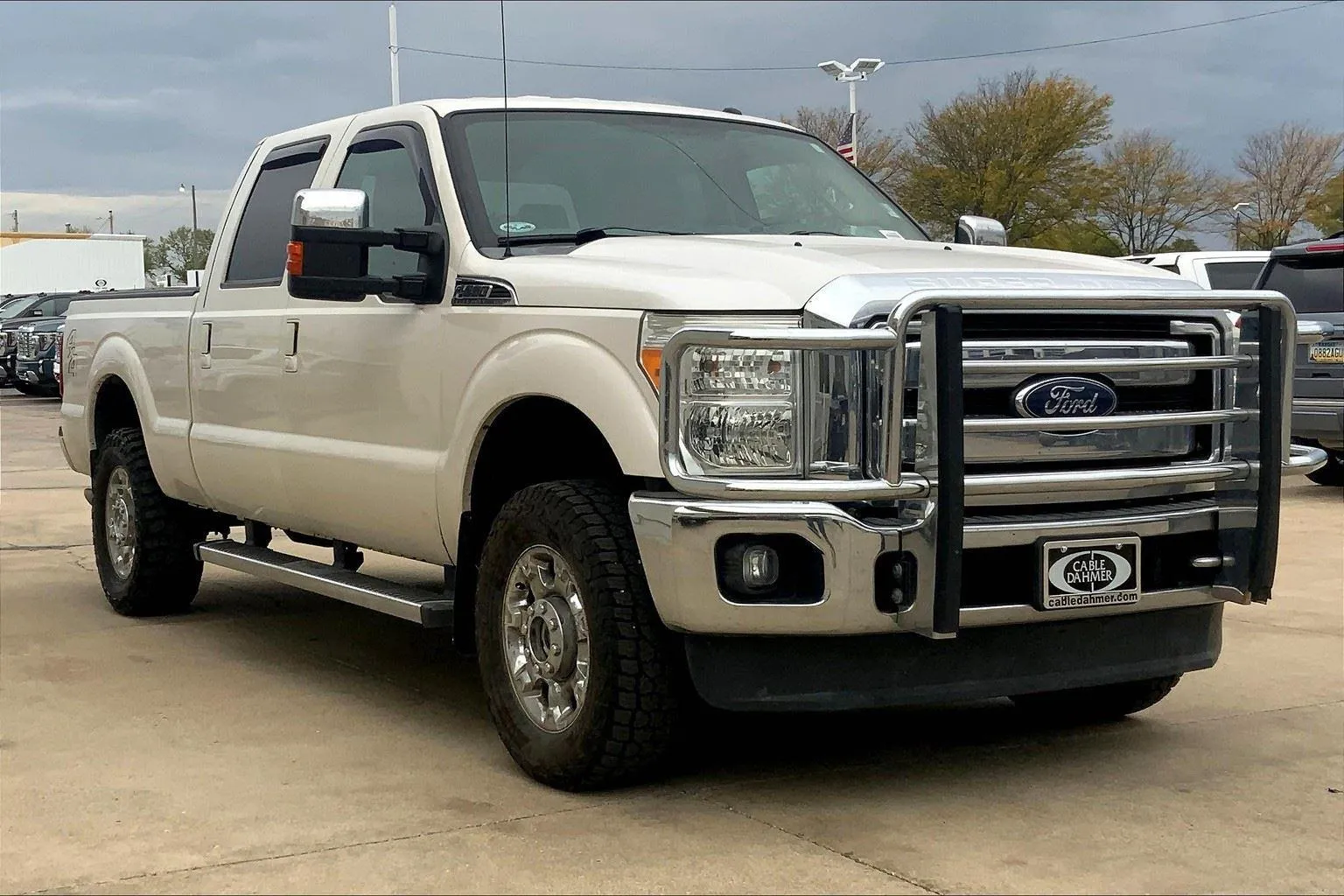 White 2015 Ford Super Duty F-250 SRW Lariat for sale in Topeka, KS