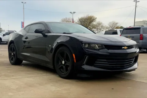 Black 2016 Chevrolet Camaro 1LT for sale in Topeka, KS
