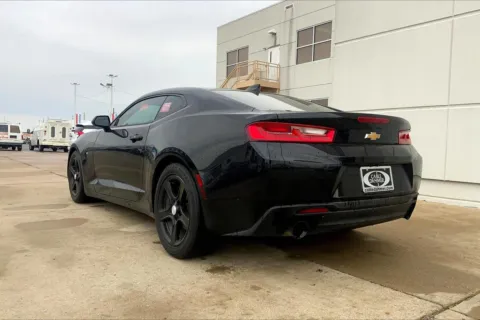 More photos of 2016 Chevrolet Camaro 1LT at Cable Dahmer of Topeka, KS