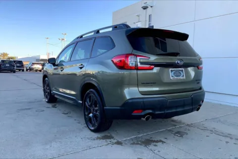 More photos of 2024 Subaru Ascent Onyx Edition at Cable Dahmer of Topeka, KS