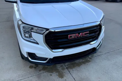Another view of 2024 GMC Terrain SLE for sale in Topeka, KS at Cable Dahmer of Topeka