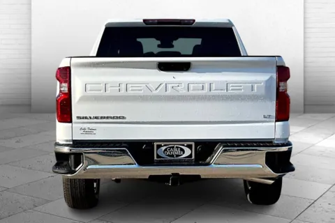 More photos of 2026 Chevrolet Silverado 1500 LT at Cable Dahmer of Topeka, KS