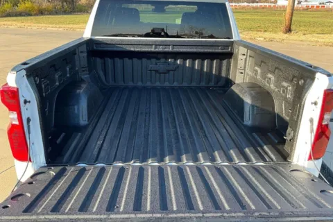 More photos of 2026 Chevrolet Silverado 1500 LT at Cable Dahmer of Topeka, KS