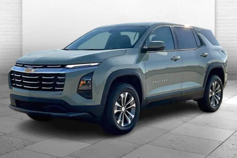 Photos of 2026 Chevrolet Equinox LT for sale in Topeka, KS at Cable Dahmer of Topeka