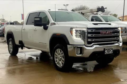 White 2022 GMC Sierra 2500 HD SLE for sale in Topeka, KS