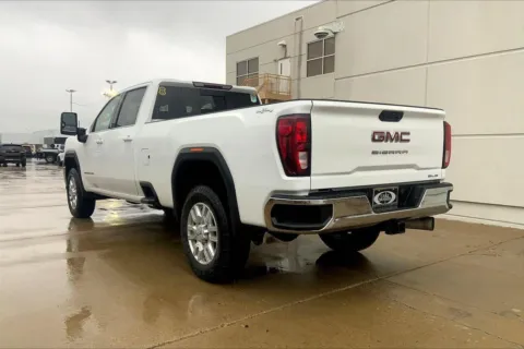 More photos of 2022 GMC Sierra 2500 HD SLE at Cable Dahmer of Topeka, KS