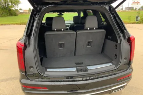 More photos of 2025 Cadillac XT6 Premium Luxury at Cable Dahmer of Topeka, KS