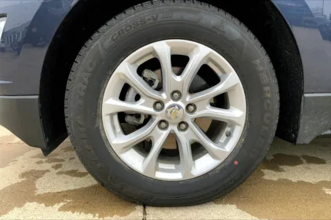 Photos of 2018 Chevrolet Equinox LT for sale in Topeka, KS at Cable Dahmer of Topeka