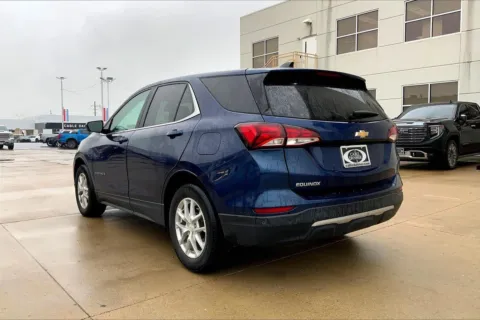 More photos of 2022 Chevrolet Equinox LT at Cable Dahmer of Topeka, KS