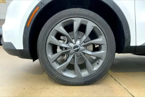 Photos of 2023 Kia Sorento X-Line EX for sale in Topeka, KS at Cable Dahmer of Topeka