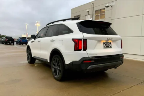 More photos of 2023 Kia Sorento X-Line EX at Cable Dahmer of Topeka, KS