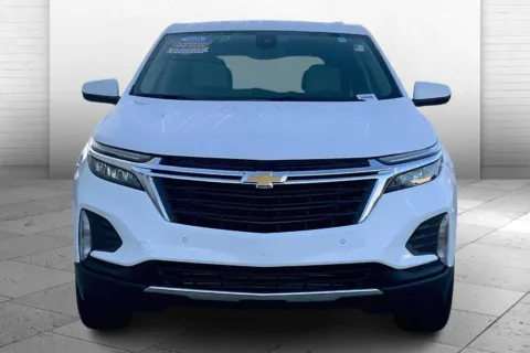 Photos of 2022 Chevrolet Equinox LT for sale in Topeka, KS at Cable Dahmer of Topeka