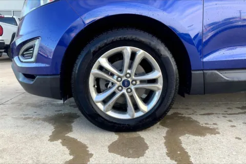 Photos of 2015 Ford Edge SEL for sale in Topeka, KS at Cable Dahmer of Topeka