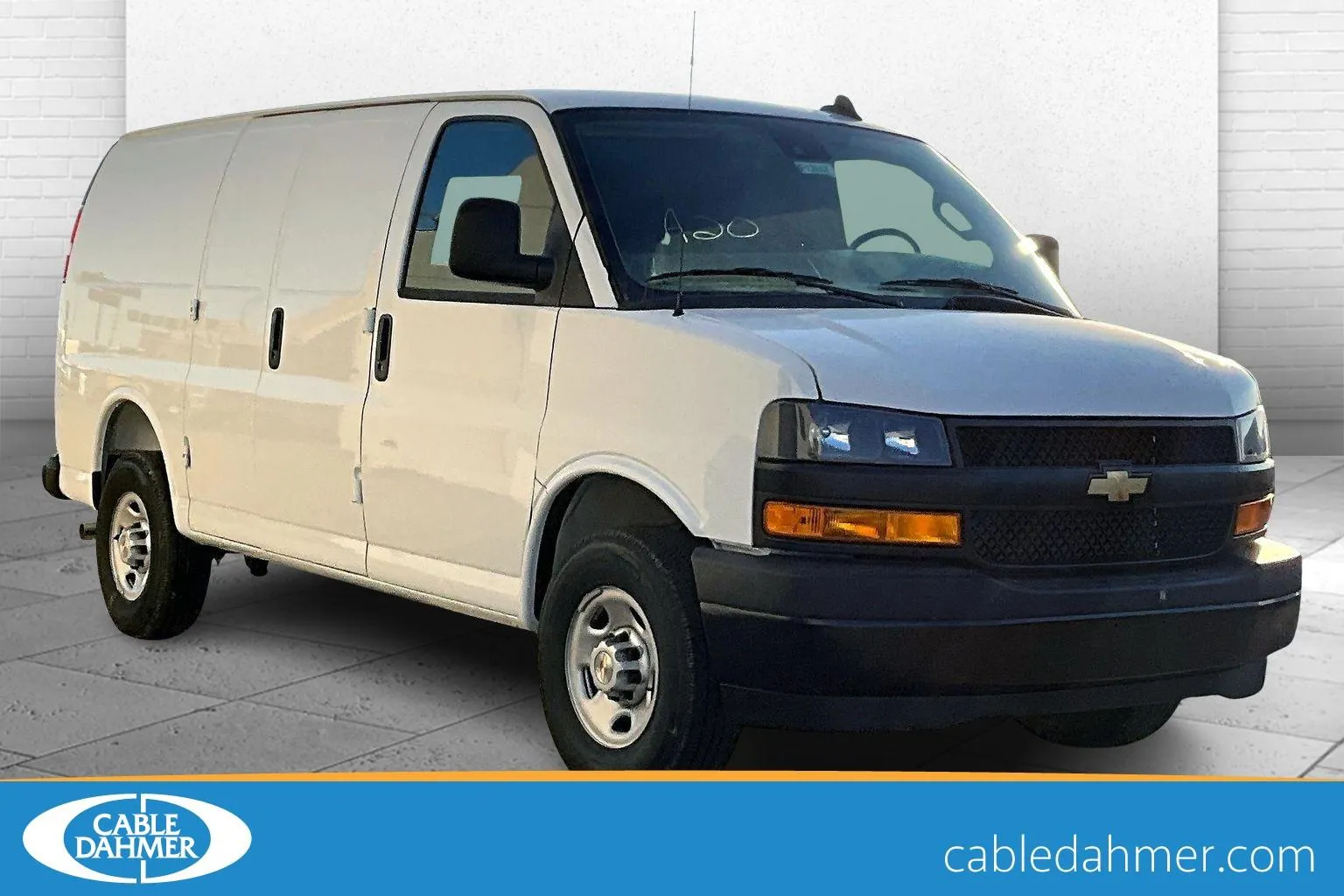2025 Chevrolet Express Cargo Work Van's photo