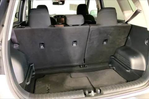 More photos of 2024 Kia Soul LX at Cable Dahmer Kia of Lee's Summit, MO