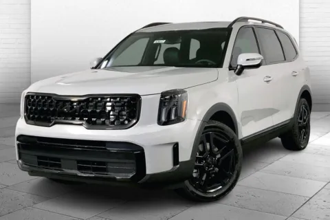 Photos of 2025 Kia Telluride EX X-Line for sale in Lee's Summit, MO at Cable Dahmer Kia of Lee's Summit