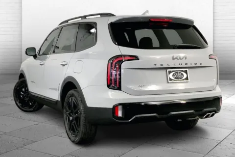 Another view of 2025 Kia Telluride EX X-Line for sale in Lee's Summit, MO at Cable Dahmer Kia of Lee's Summit