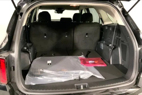 More photos of 2026 Kia Sorento LX at Cable Dahmer Kia of Lee's Summit, MO