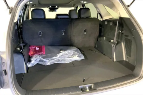 More photos of 2026 Kia SORENTO S at Cable Dahmer Kia of Lee's Summit, MO