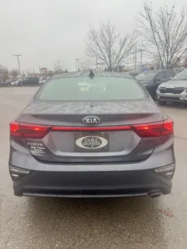More photos of 2019 Kia Forte LXS at Cable Dahmer Kia of Lee's Summit, MO