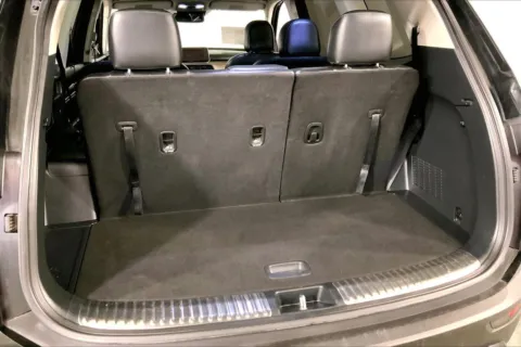 More photos of 2021 Kia Telluride SX at Cable Dahmer Kia of Lee's Summit, MO