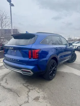 More photos of 2022 Kia Sorento SX at Cable Dahmer Kia of Lee's Summit, MO